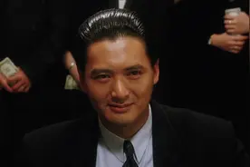 香港电影史上浓重的一笔：赌片系列之王晶导演作品(上)—《赌神》图片