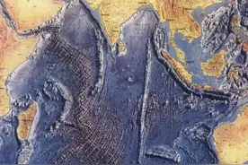 流入大海泥沙去哪了，难道凭空消失了？原来地球已被一条裂缝隔开图片