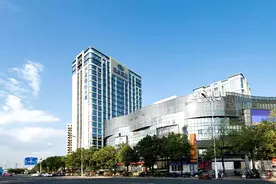 暖心！8个多月孕妇突感不适 兴业银行员工及时救助图片