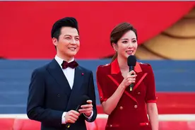 央视主持任鲁豫：对老家河南一往情深，二胎得子一家四口其乐融融图片