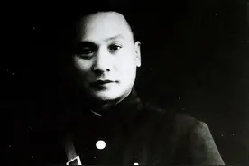 1949年，四个手握重兵，选择起义投诚的国军将领，分别是谁？图片