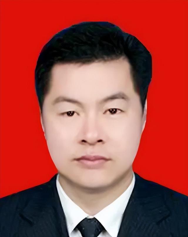 突发！6月21日，湖南省又有漂亮“母老虎”被查，各省共计4人落马
