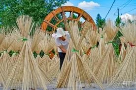 江西：根根竹丝晾晒忙 百姓“竹”梦新生活图片