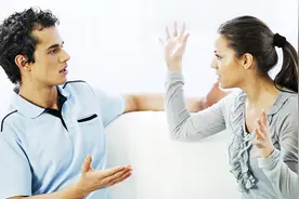 与30岁美女室友共度一夜，她对我非常友好图片