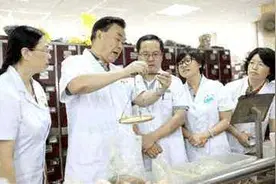 中医师承5年，3年后可以考出师证吗？是不是拿医师资格证更快？图片