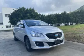 变相复活：铃木启悦换标长安欧尚图片