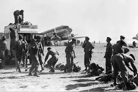 第三次印巴战争，印度称霸南亚次大陆的大捷，成功肢解巴基斯坦图片