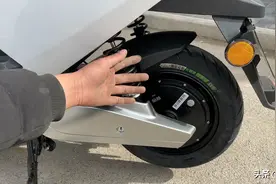 只用一个钢尺就能分辨出电动车的电机功率大小？别不信，太好用了图片