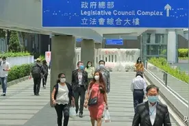 国安法内容首度纳入香港公务员测试，今起接受申请图片