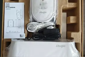 自动组网的"锐捷蜂鸟"套装，好看够分量，你不想试试吗？图片