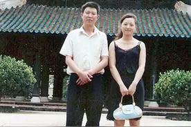 贵阳富豪文魏：给妻子买房买车，为岳母治病，却被妻子情人杀害？图片