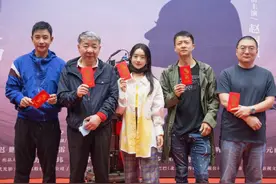 婚闹畜生血压飙升！风俗不是下流的遮羞布，赵丽颖《幸福到万家》图片