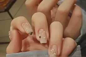 美甲对指甲和自身的伤害有多大，你知道吗？图片