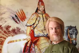 乾隆真实容貌：被一位外国画家画下，有点颠覆认知，原来他长这样图片