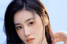 30年前钻小树林，30年后到别墅相拥，看了想想哭。图片