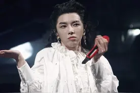 华晨宇新歌犀利回怼黑粉，嘴上一时爽，却惹更多黑图片