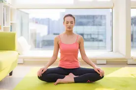 总有一天你会发现，性格越是安静的女人，越厉害图片