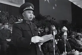 若朝鲜战争换掉彭德怀,美国就能赢?美专家:除了粟裕,有他输得更惨图片