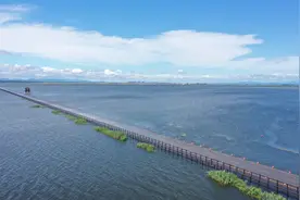 赞美与质疑，你不知道的江西“最美水上公路”背后故事图片