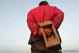 一百多万的拆迁赔偿款，我一分都不会分给儿子们图片