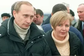 英语阅读提升：前妻揭露：“直男”普京不懂浪漫，求婚像分手图片