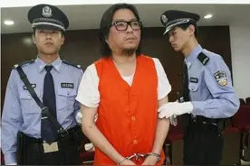 “抛弃女友、捧日亲美、卖国求荣”的才子高晓松，终于付出了代价图片