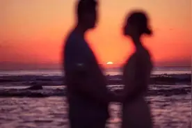 心理学：无论是不是真爱，都别轻易碰四十岁左右的女人图片