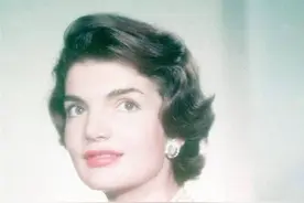 肯尼迪遇刺后，希腊船王接手遗孀，多年后暴跳如雷：悔死了！图片