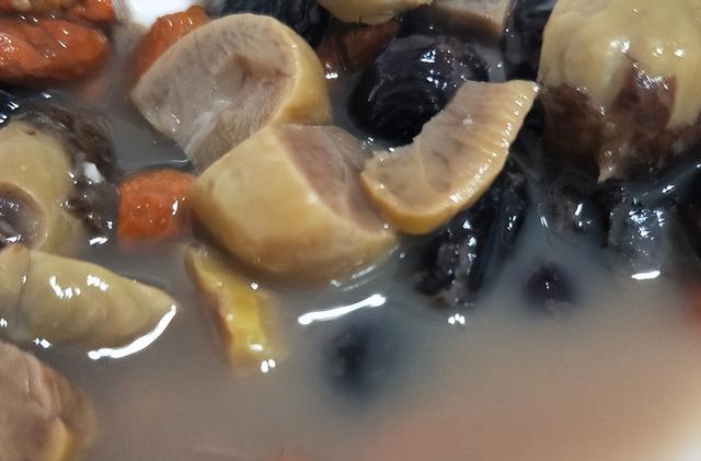 麦冬花胶汤如何制作 2025年麦冬花胶汤如何制作方法