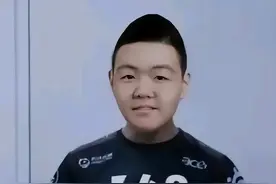 369近照出炉，网友直呼这也太壮了？你完全可以信任JDG的伙食图片