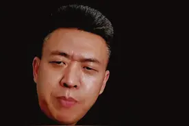 任何一个要离开的人都让他走，千万不要去挽留，越挽留你会...图片