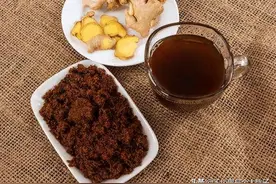 入伏后，红糖和生姜是绝配，天气炎热要常吃，整个夏天都舒坦图片