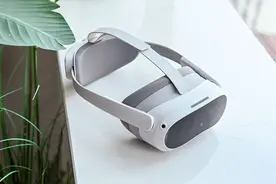 PICO 4 VR一体机首发上手，4K+分辨率画质清晰，小巧机身更易佩戴图片