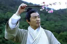 雪中桃花剑神邓太阿:试问天上仙人，谁敢来此人间？图片