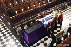 上面祈祷，下面安葬着逝去的亲人，英国王室的安息之所已人满为患图片