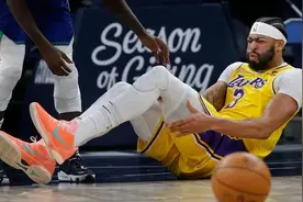 浓眉伤情超预期，将至少休战1个月，湖人又必须要老詹挺身而出了图片