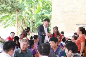 倒追丈夫五年：成为中国媳妇的越南女孩图片