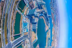 绝美大图！魔幻与现实碰撞的金融岛，建议横屏观看↓图片