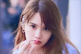 脸上这3处有“痣”的女人，劝你千万别点掉，看着气质高级还精致图片