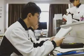 什么样的学生后劲足？班主任坦言：高中学霸，基本都具备两个要素图片