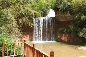 夏天怎么也要出去野一把，不出去野野都感觉对不住自己图片