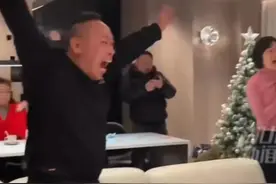 铿锵玫瑰王霜图片