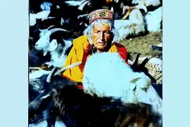 巴基斯坦男子40岁学习中文，只为母亲临终遗言：帮我找到中国恩人图片