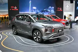 三菱亮出“底牌”！硬派造型+50:50配重，阿图柯会是救命稻草吗？图片