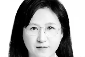 天妒英才，北大朱蕾娜老师逝世，年仅46岁，讣告曝光死因，很可惜图片