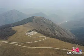 【新春走基层】五台山气象人 站在“华北屋脊”上望天图片