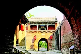 山西“袖珍”古堡被誉“天下第一星象村”图片