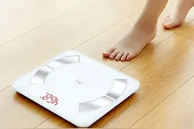 男生最喜欢的女生体重出炉了，120斤排第二，看看你是第几名图片