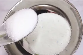 家家户户都有的洗衣粉+白糖，这样做成灭蝇水，苍蝇来多少灭多少图片