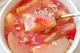 坚持吃了两周酒酿蒸蜜桃，面若桃花，整个人都舒服了图片